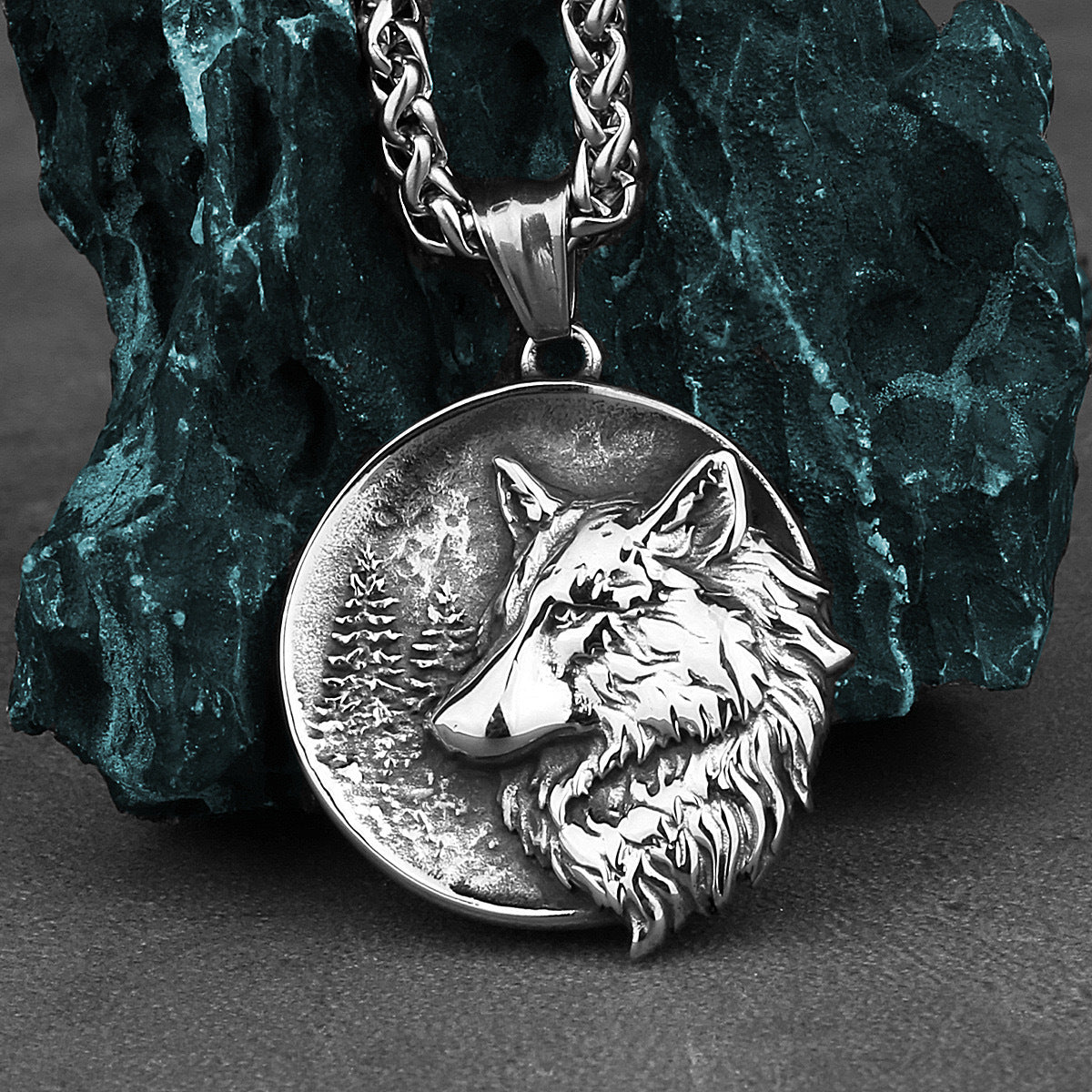 Planderful Wolf Head Double-Sided Pendant Necklace For Men Titanium Steel Rugged Viking Retro Style