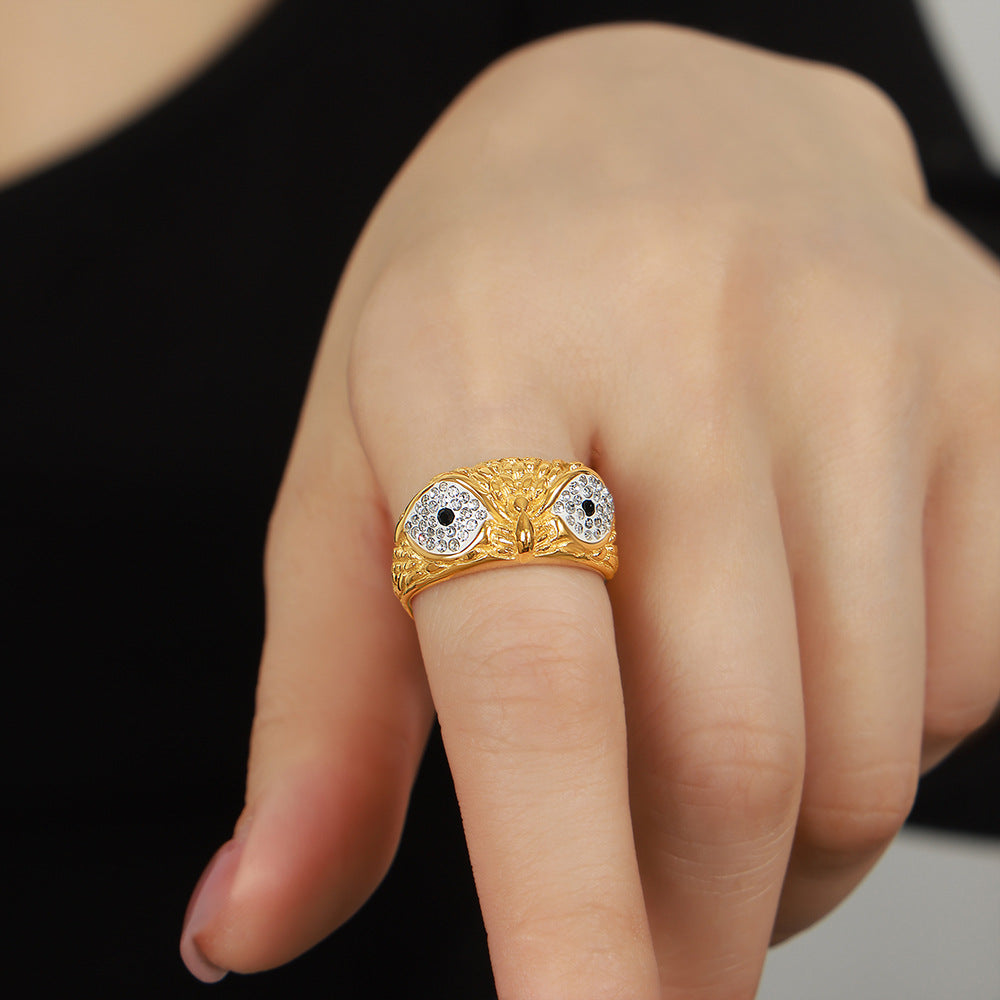 French Retro Eagle Head Zircon Ring - Luxurious Gold-Plated Titanium Steel Jewelry