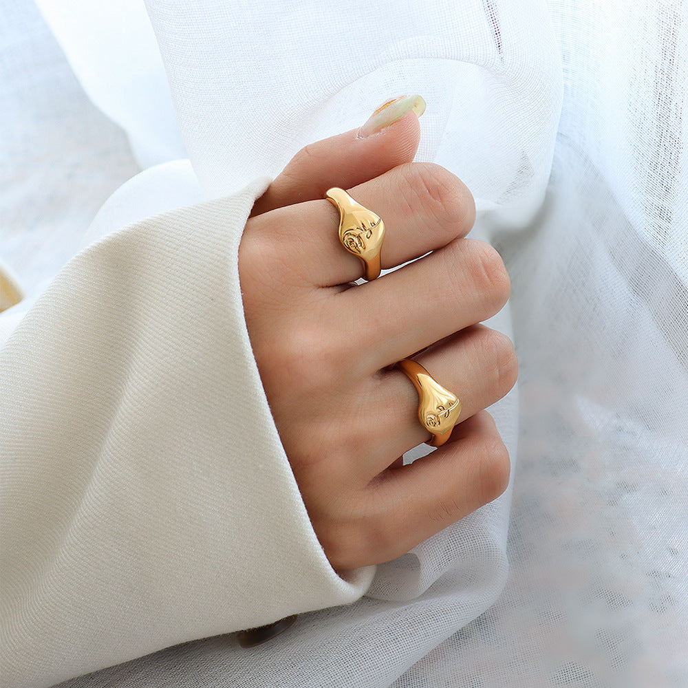 Elegant Rose Bloom Titanium Steel Ring - 18k Gold Index Finger Jewelry