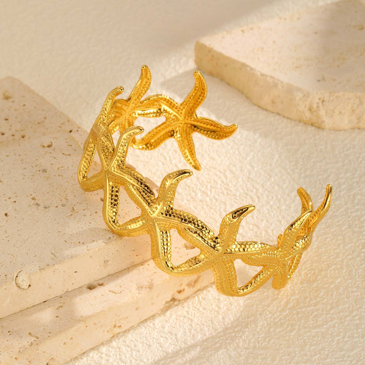Leisure Ocean-Inspired Stainless Steel Starfish Irregular Pleated Flower Opening Bracelet