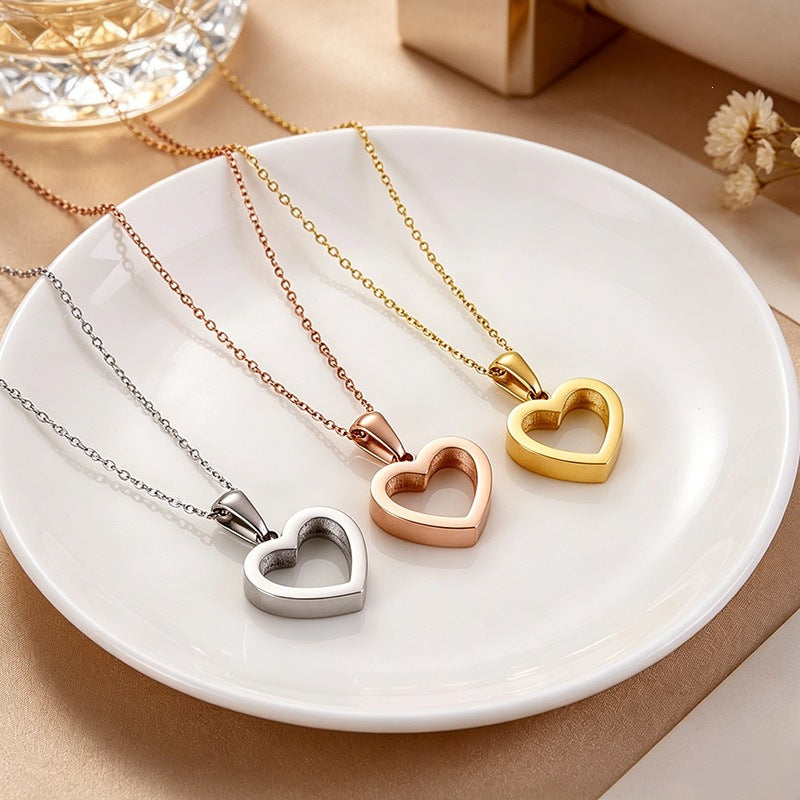 Light Hollow Love Titanium Steel Women's'S Necklace, Japan And South Korea Stainless Steel