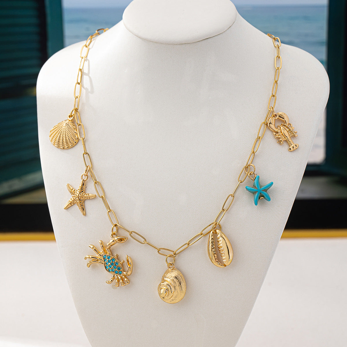 Planderful Vienna Verve Necklace – Beach-Inspired Starfish and Shell Design