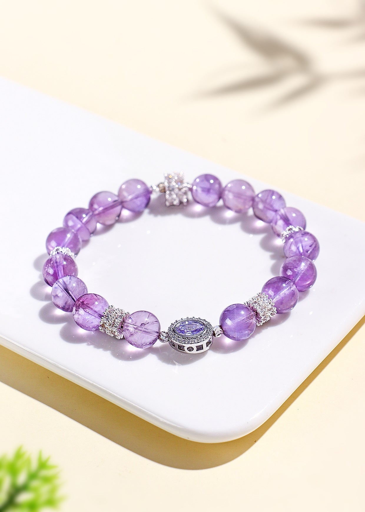 Planderful Fortune's Favor Bracelet – High-End Amethyst Beaded Design