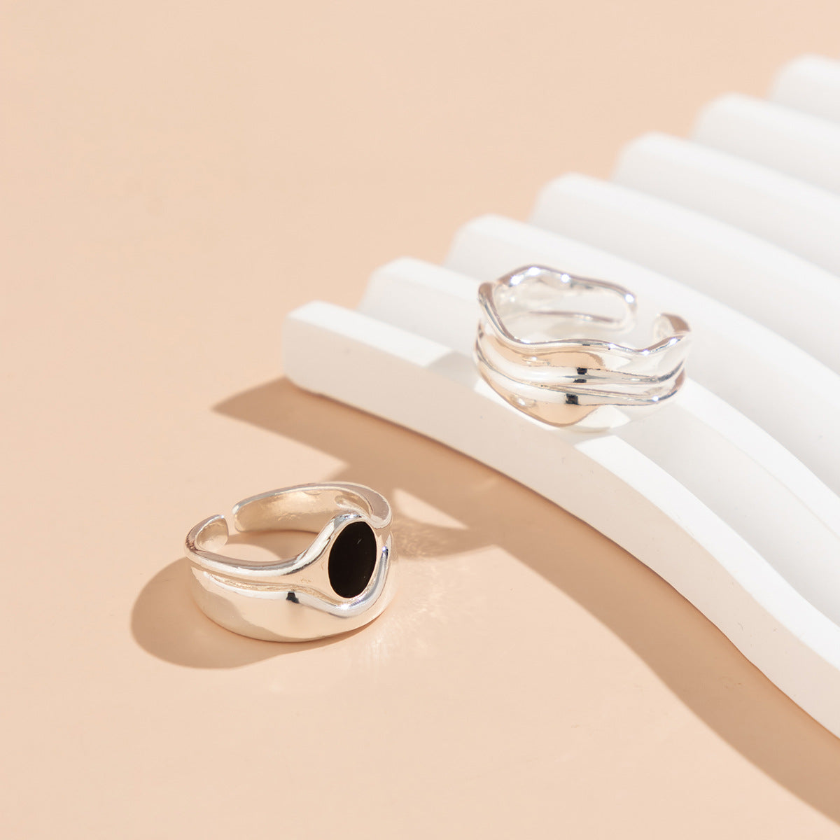 Elegant Hollow Alloy Ring Set - Vienna Verve Collection