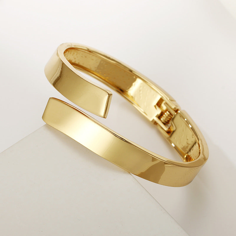 Glossy Irregular Gold Bracelet with Unique Personality Fashion Buckles