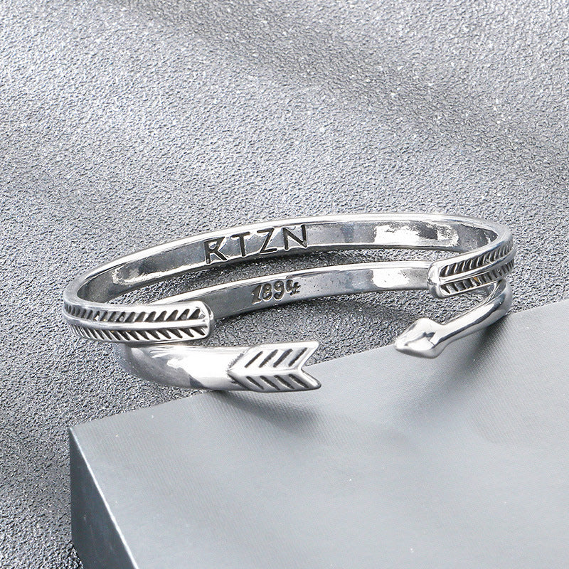 Antique Arrow Open Bracelet – Leaf Pattern Mesh Titanium Steel Men's Bracelet