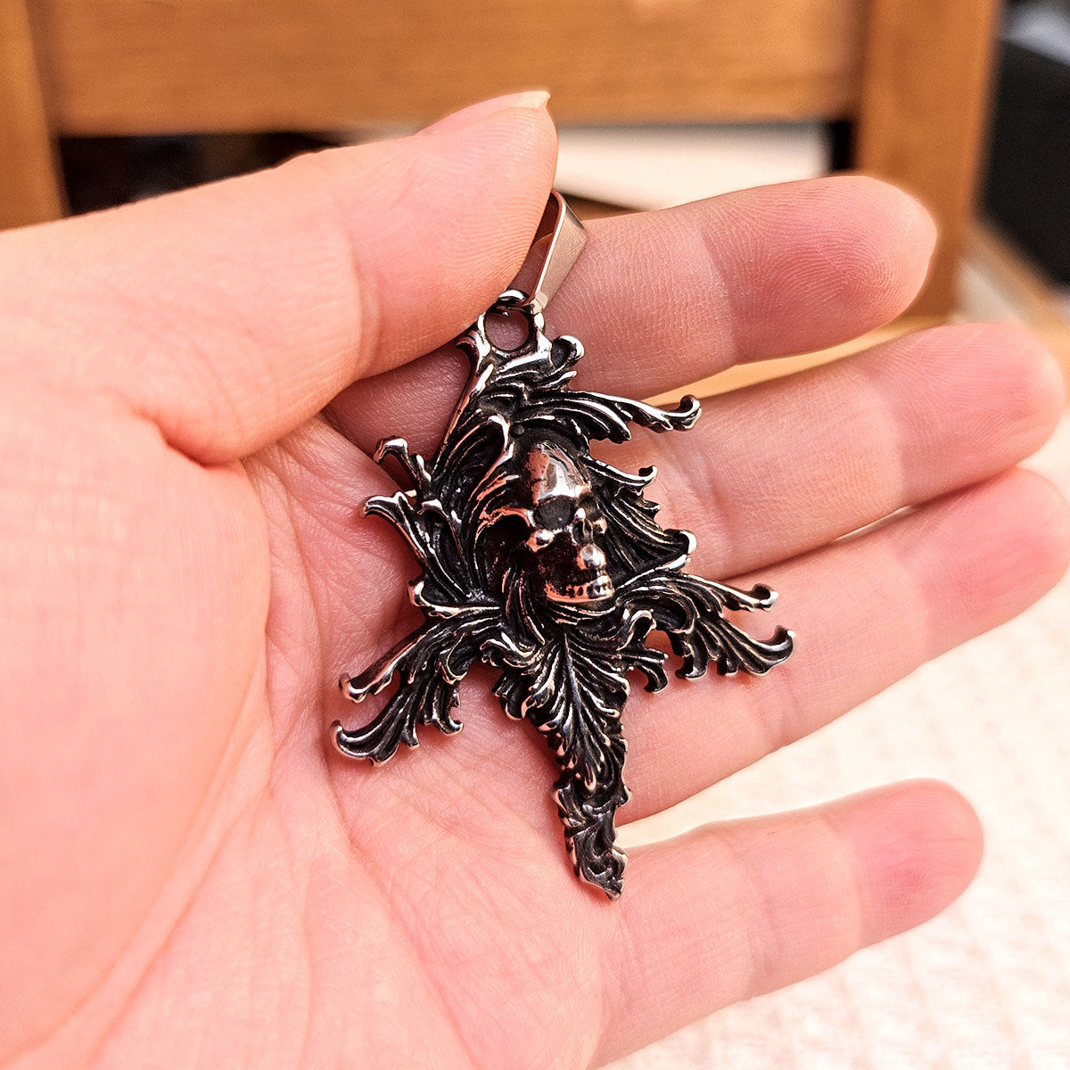 Gothic Stainless Steel Men's Necklace – Hip Hop Skull Pendant