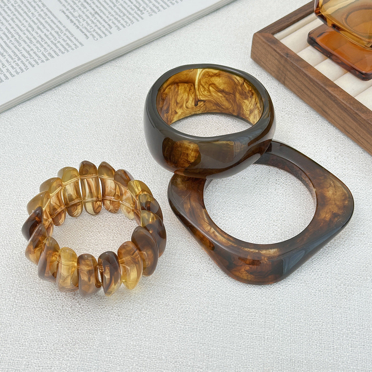 Wide Version Smudged Stone Pattern Semi-Transparent Bracelet Exaggerated Retro Special-Shaped Amber Tire