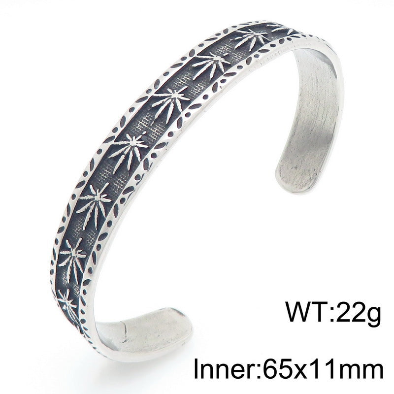 Dark Devil's Eye Bracelet – Punk Gothic Little Skull Single Row Maple Leaf Titanium