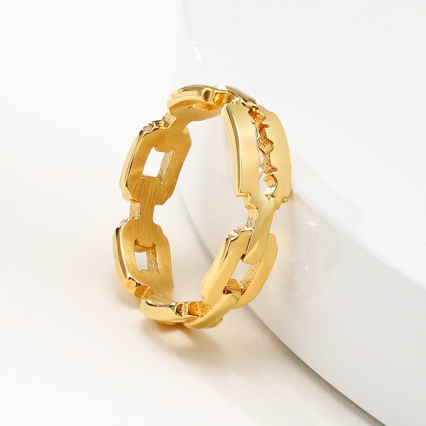 Stainless Steel Blade Personalized Chain Ring Female Jewelry