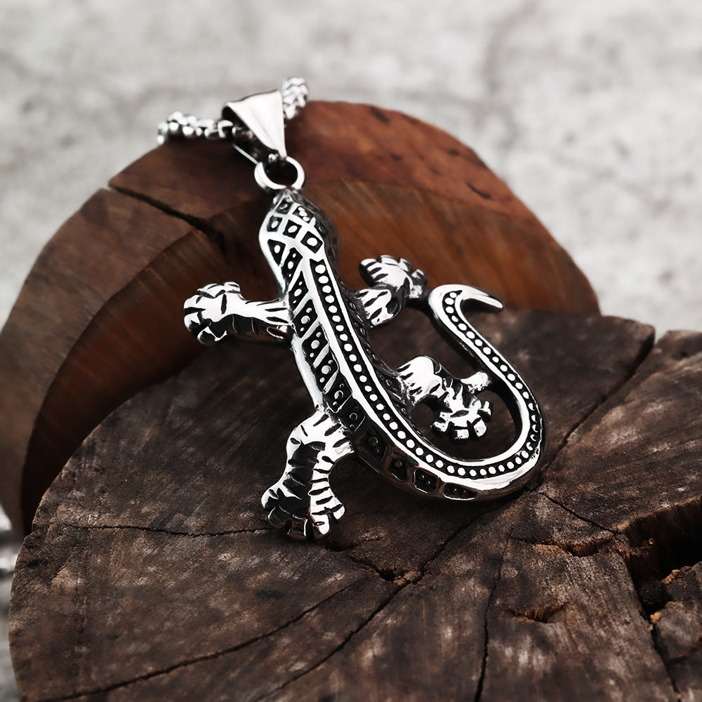 European and American Jewelry Titanium Steel Gecko Pendant for Men