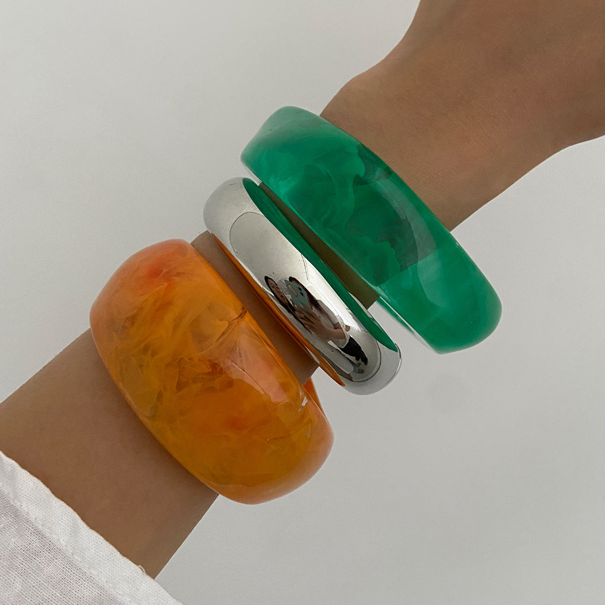Planderful Vienna Verve Exaggerated Resin Arc Bracelet Statement Irregular Geometric Jewelry for Women