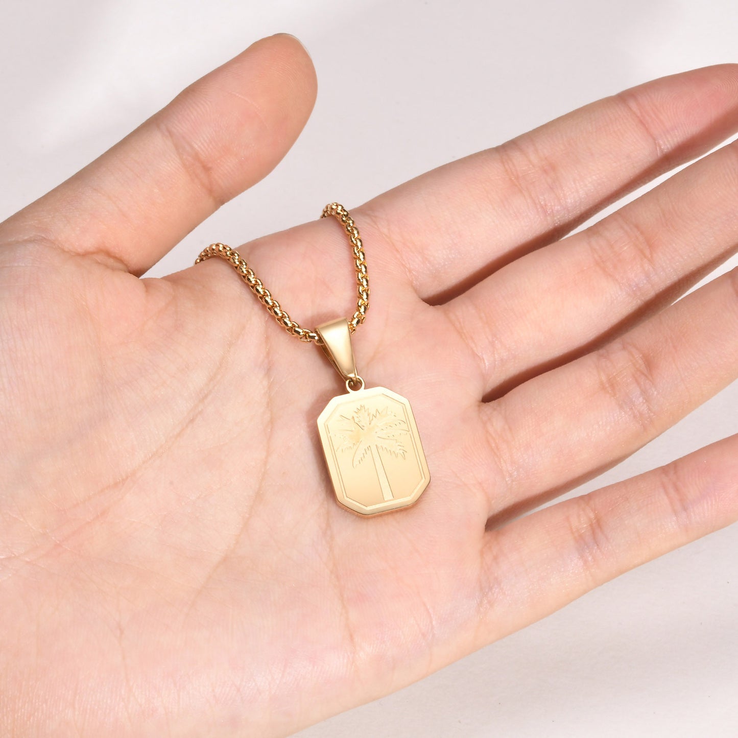 Jewelry Stainless Steel Corroded Palm Tree Pendant Necklace