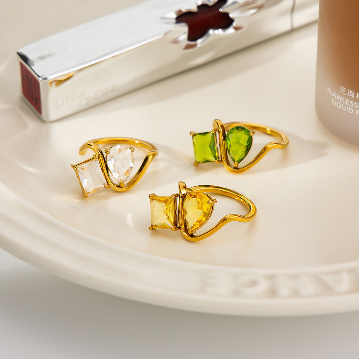 Planderful Vienna Verve Stainless Steel S Curve Zircon Ring For Modern Women Statement Jewelry