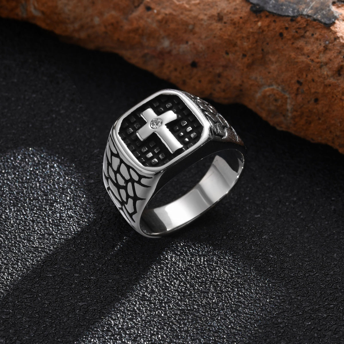 Stainless Steel Men's Zircon Cross Casting Ring – Europe & America
