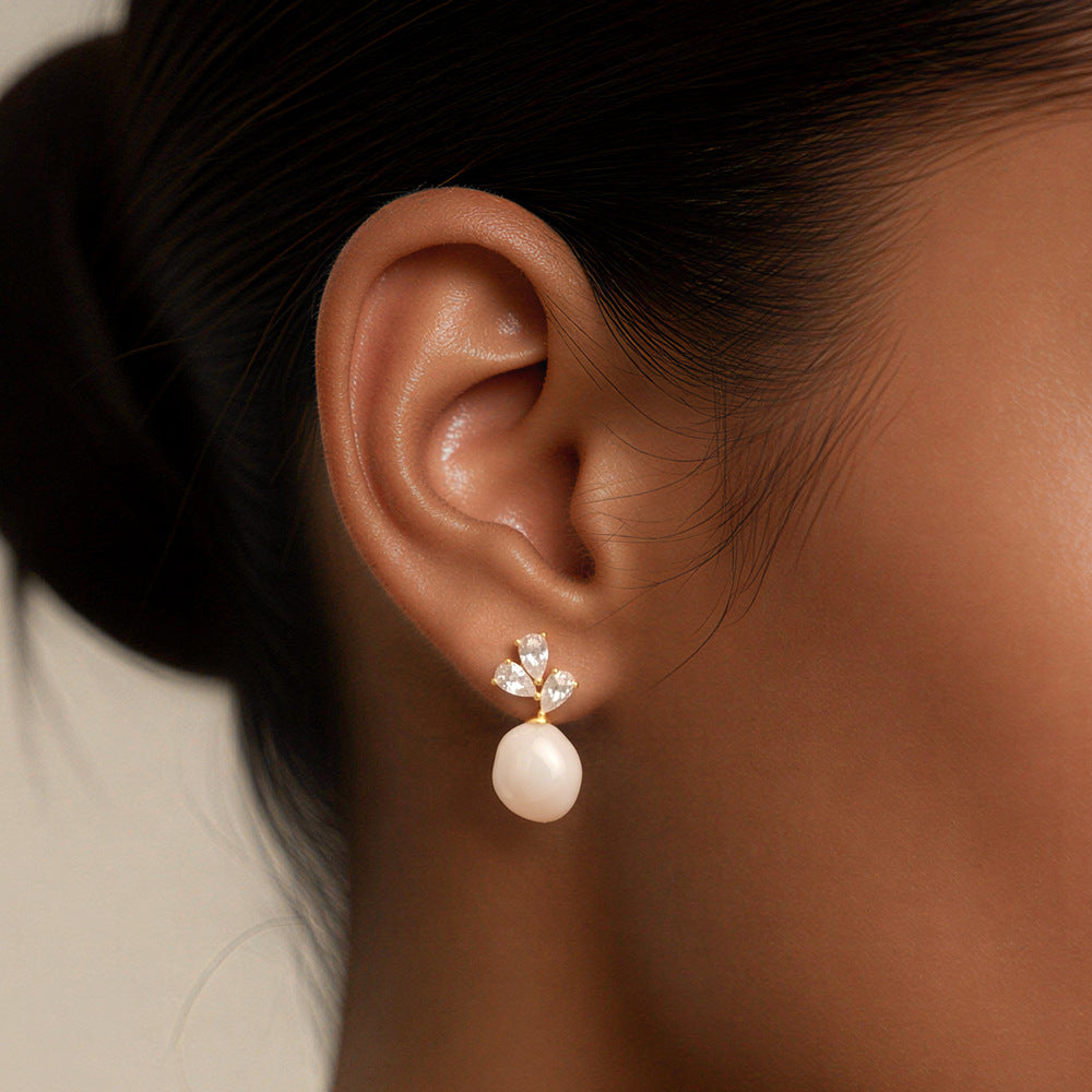 Premium Earrings S925 Sterling Silver Natural Pearl Stud Earrings Exquisite