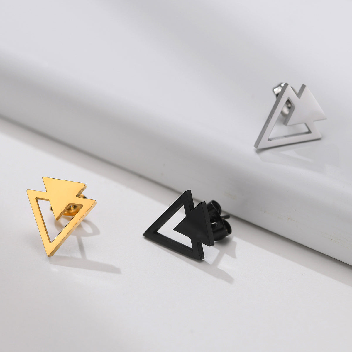 Interlocking Triangle Single Stud Earring — 3 Colors