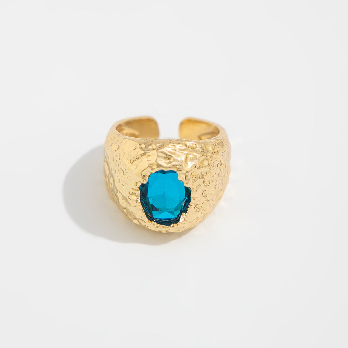 Planderful Vienna Verve Ring – Exaggerated Punk Geometric Design