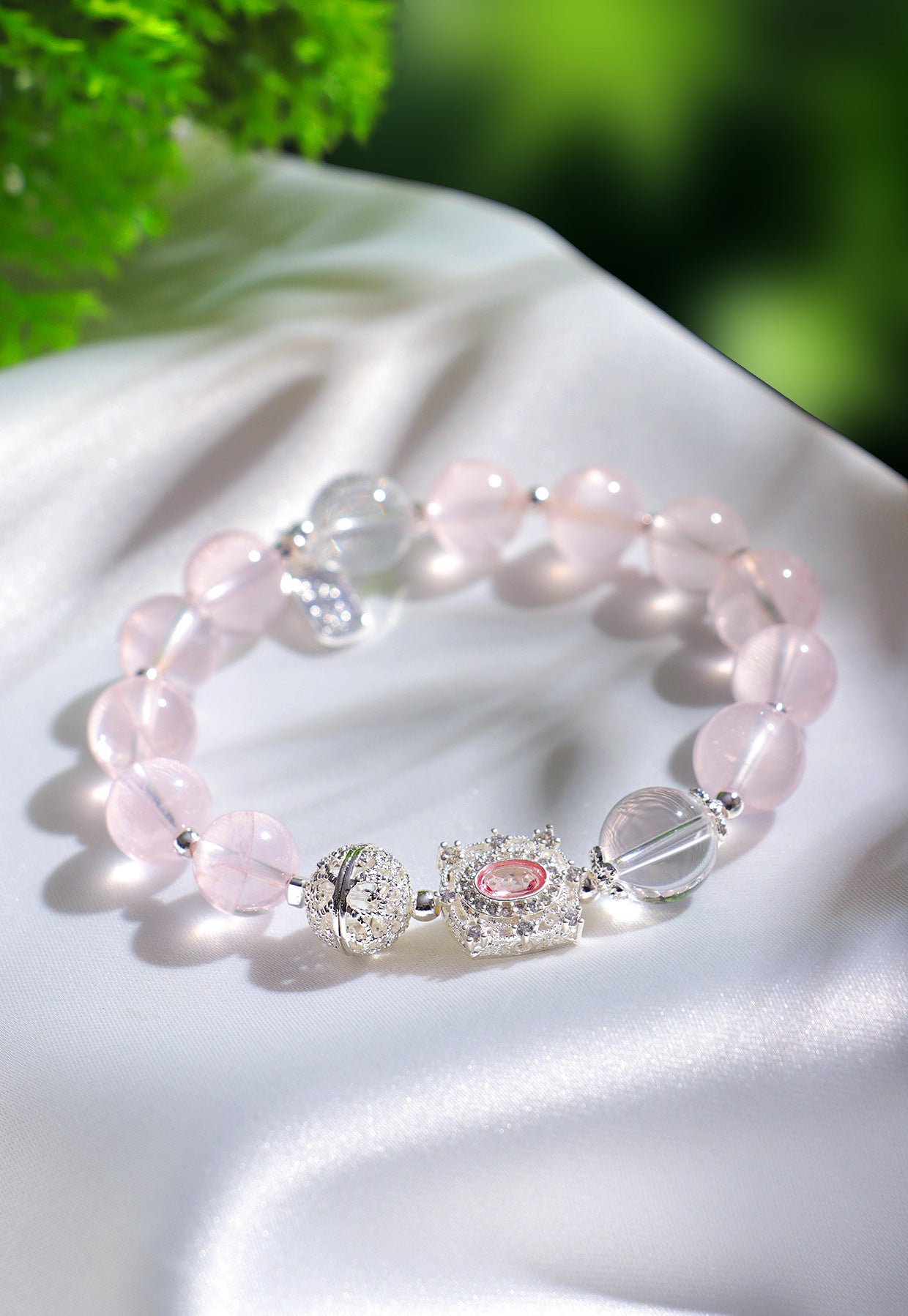 Planderful Fortune's Favor Bracelet – Fresh and Sweet Pink Crystal Design