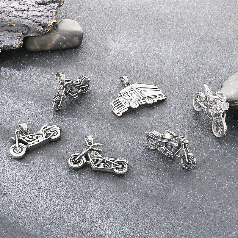 Style Skull Motorcycle Pendant, Punk Stainless Steel Trendy Man Truck Locomotive Pendant Necklace