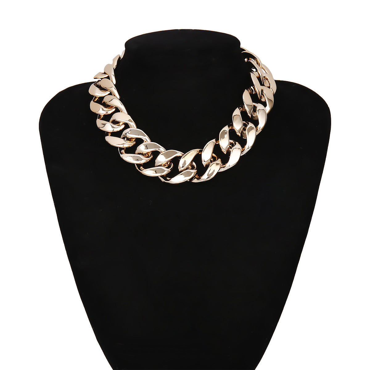 Bold Chain Necklace with Vintage Geometric Pattern