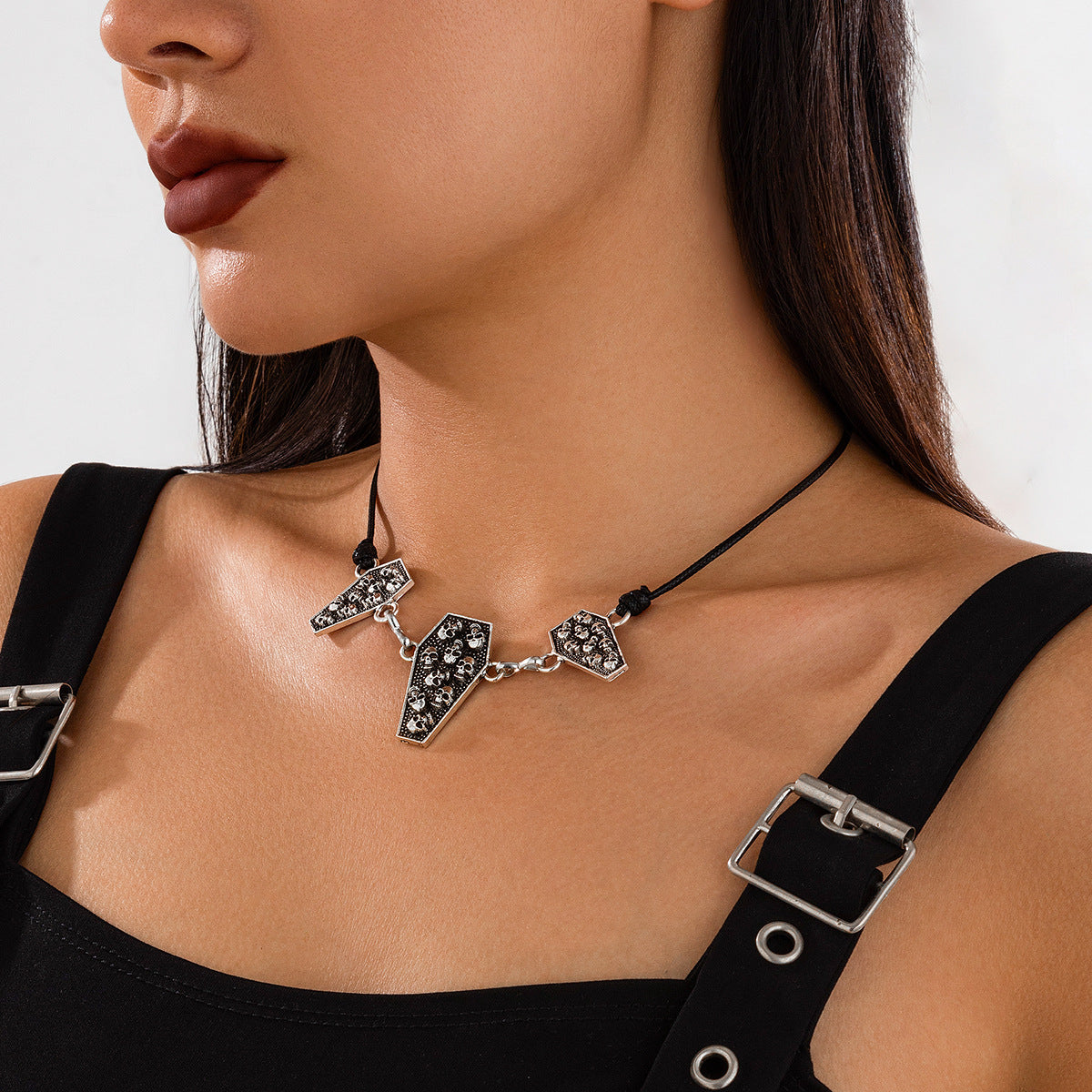 Gothic Skull Pendant Choker Necklace