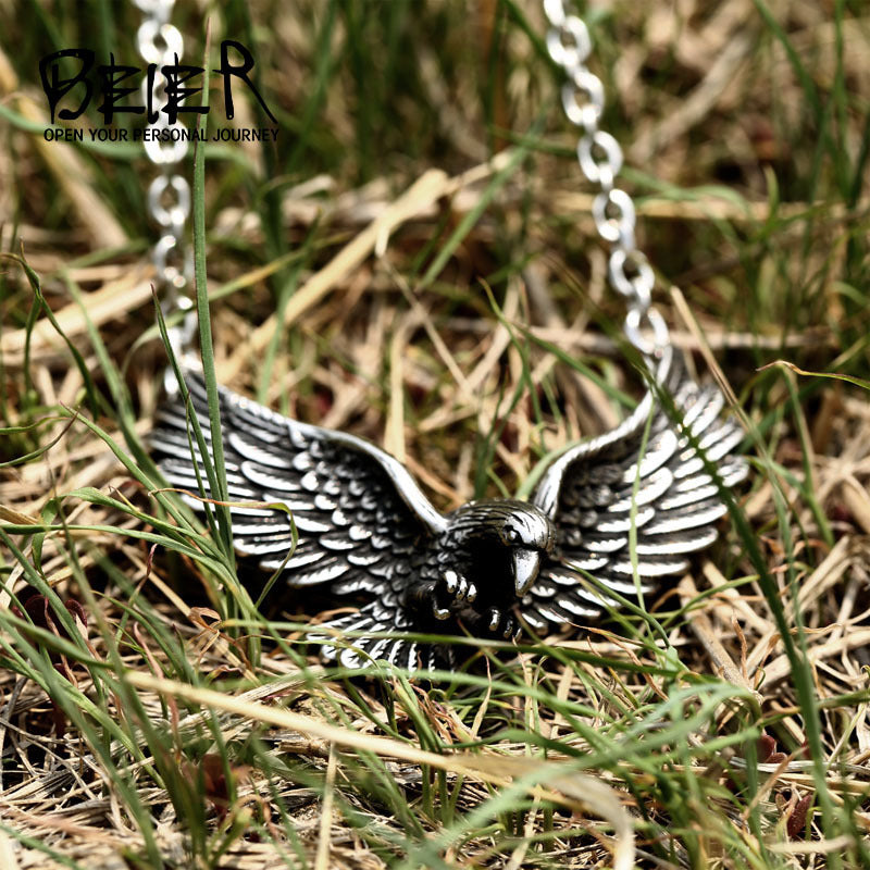 Vintage Stainless Steel Eagle Pendant Necklace for Men - Trendy Titanium Steel Jewelry