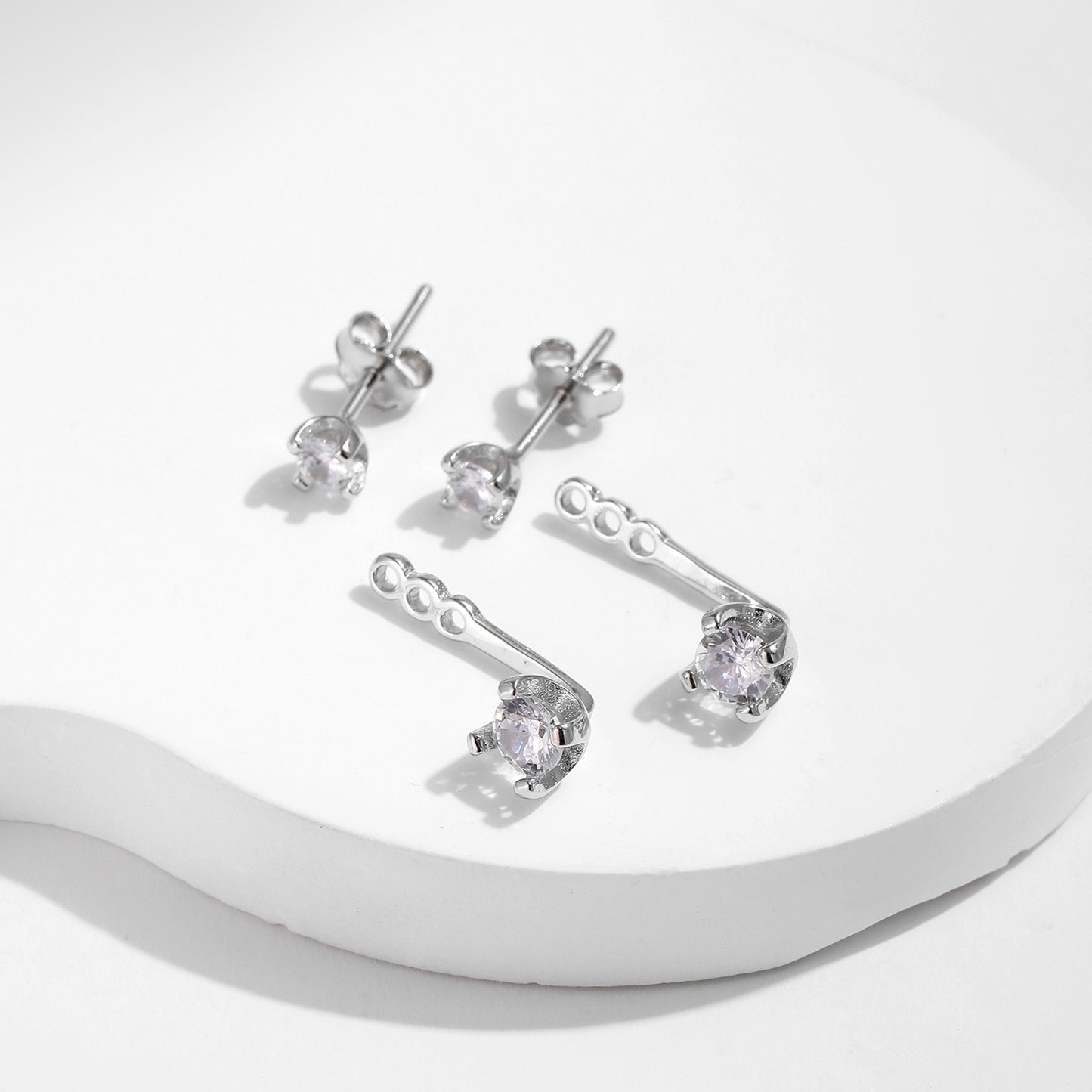 Planderful Everyday Genie Earrings – Exquisite Versatile Zircon Design