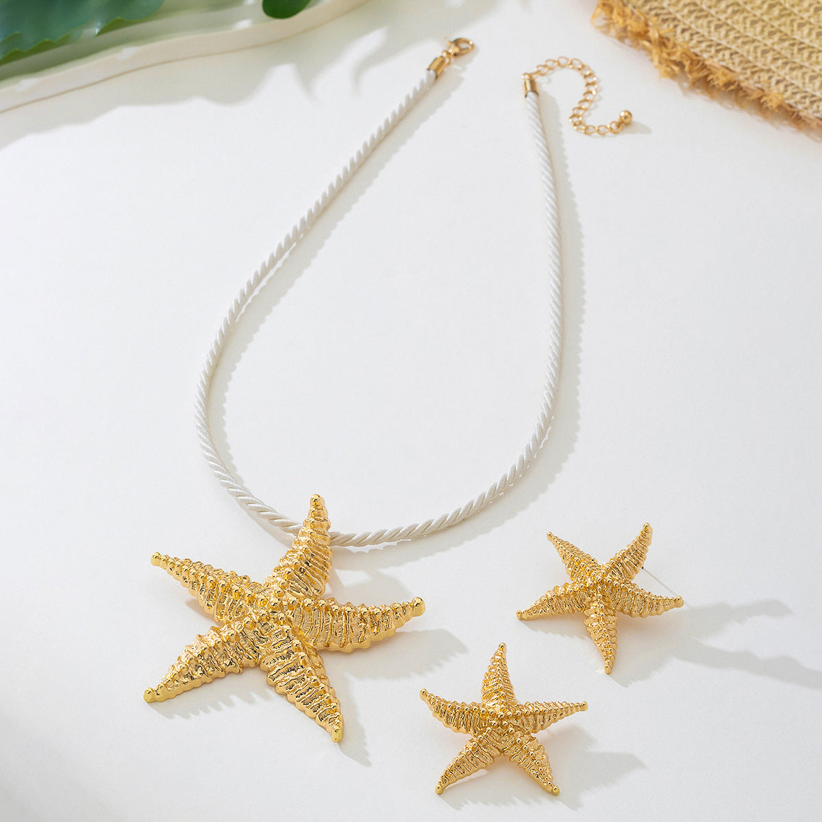 Starfish Women's Jewelry Set Stylish Beach Fashion by Planderful