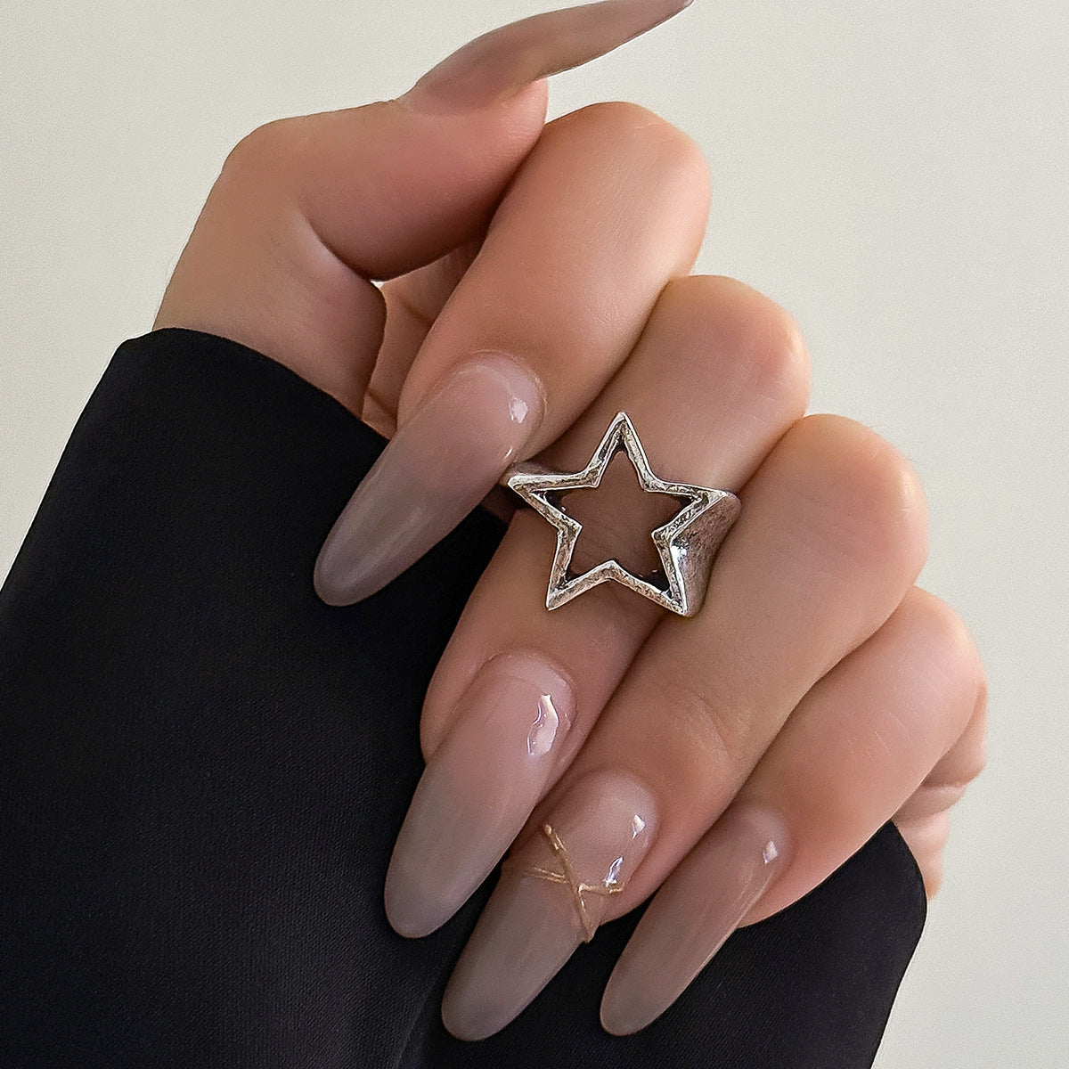 Planderful Vienna Verve Five Point Star Ring Set For Women Metal Hollow Geometric Statement