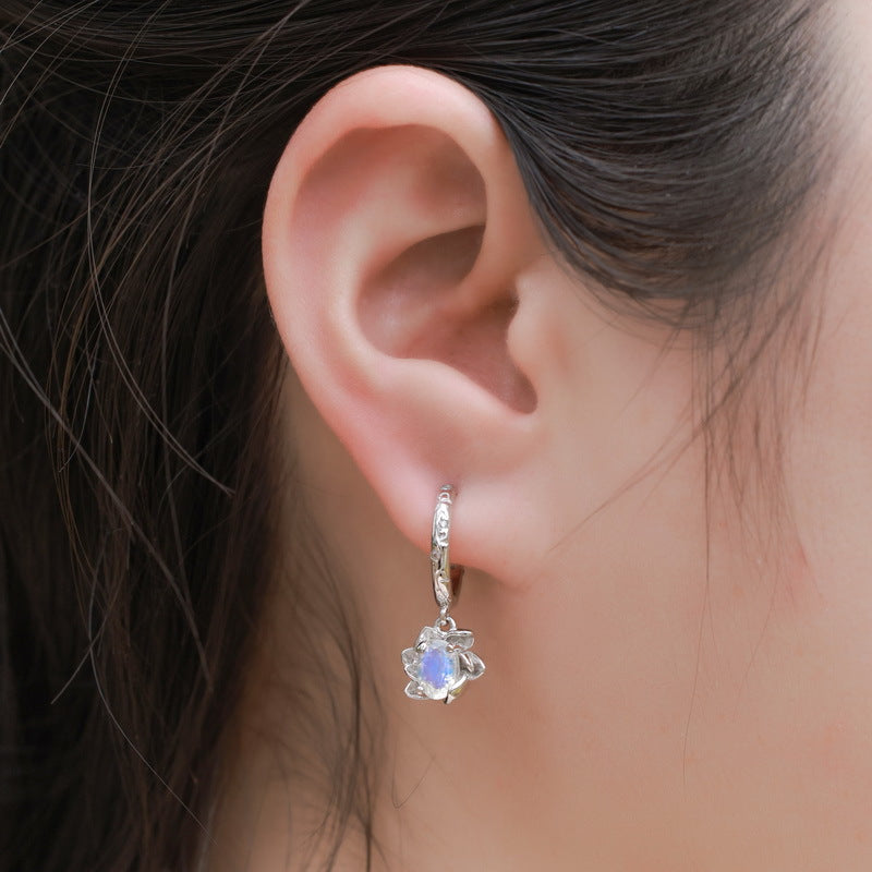 Planderful Everyday Genie Earrings – Elegant Blue Moonlight Lotus Design