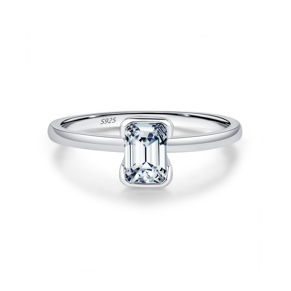 S925 Sterling Silver Emerald-Cut Moissanite Ring