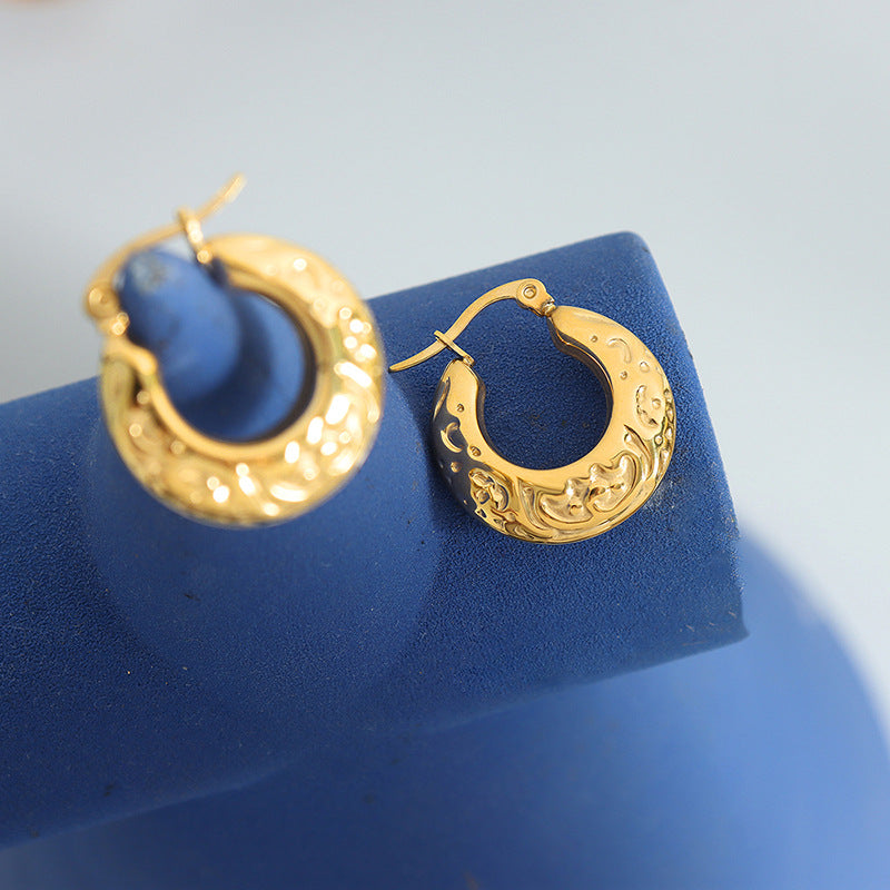 Exaggerated Gold Circle Earrings with Niche Design for Women