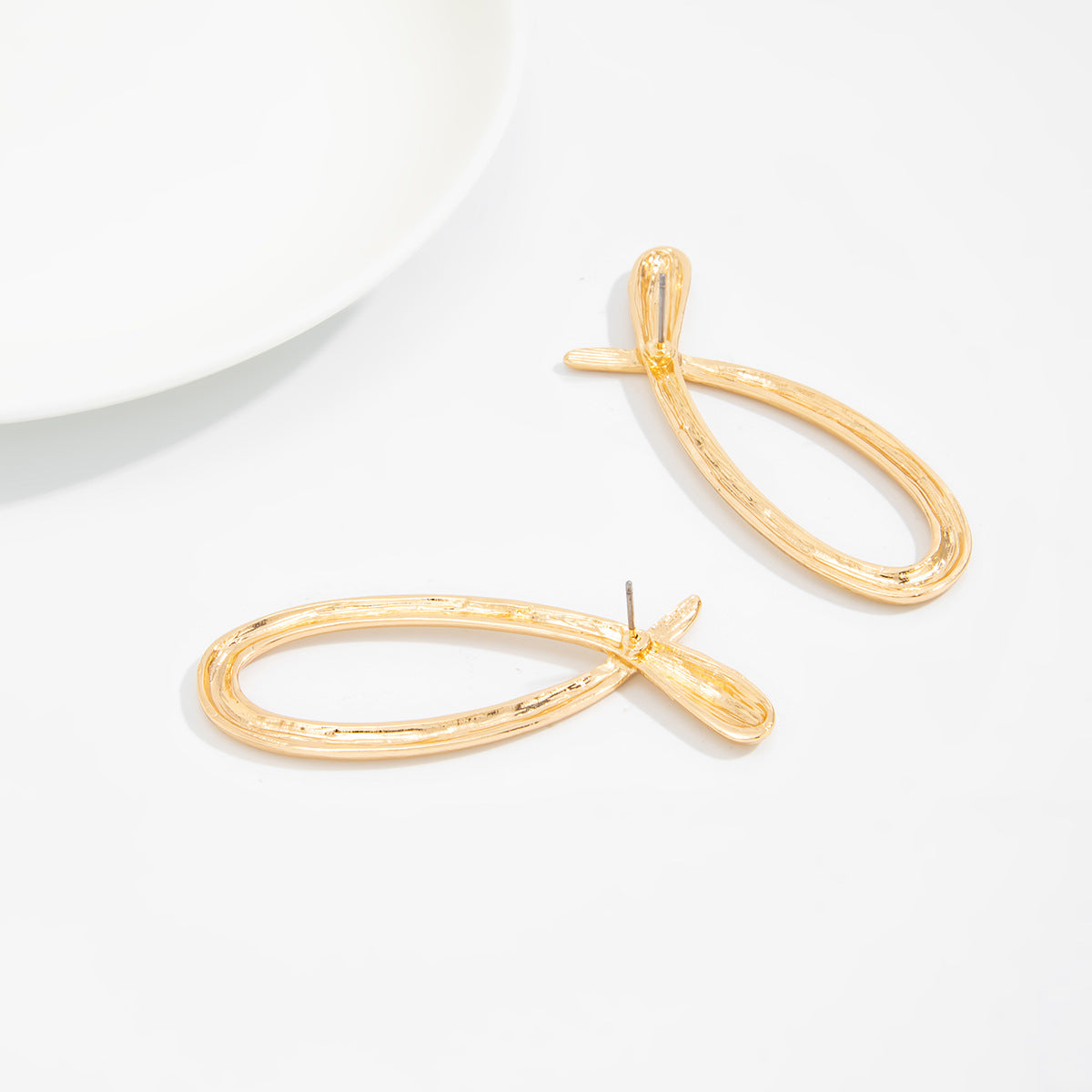 Snake Shaped Exaggerated Long Twist Earrings Planderful Vienna Verve For Women Hollow Geometric Statement