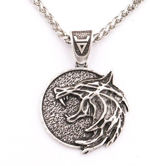 European and American Wolf Head Necklace - Norse Legacy Collection