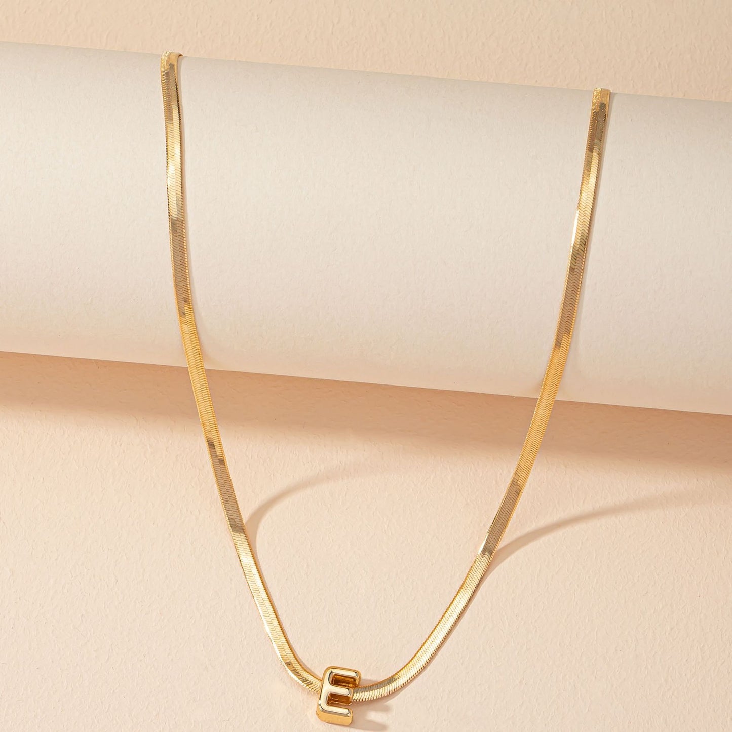European Chic Letter E Necklace with Cross-border Style