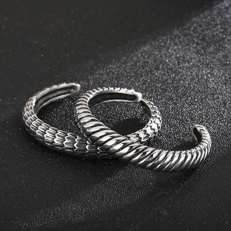 Design Smeared Twist – Punk Style Men's Titanium Steel Dragon Scale Bracelet Holiday