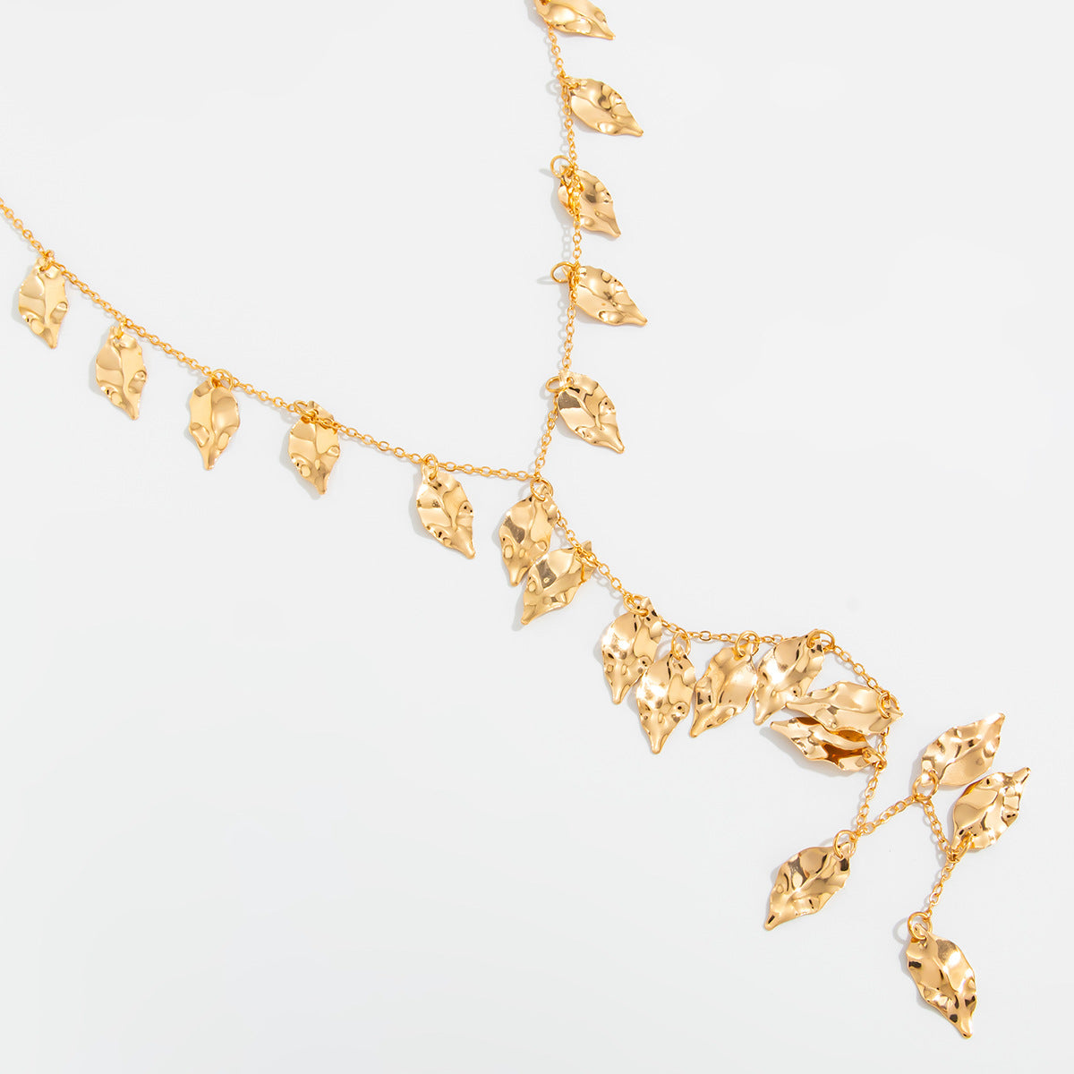 Leaf Pendant Y-Shaped Fringe Necklace