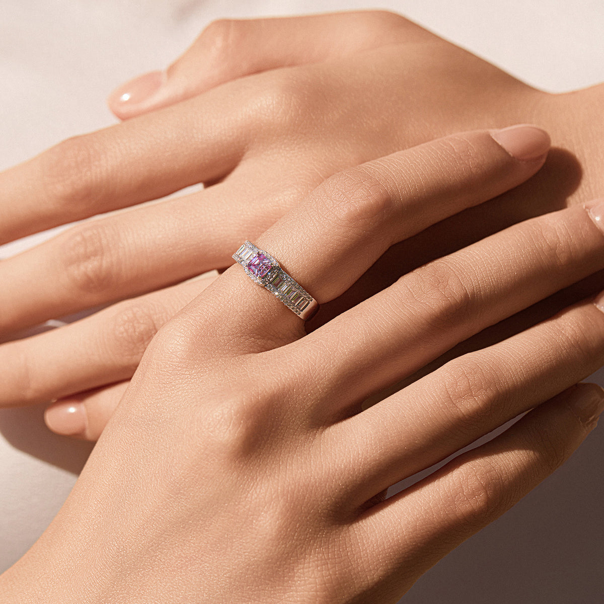 S925 Sterling Silver Pink Moissanite Ladder Ring