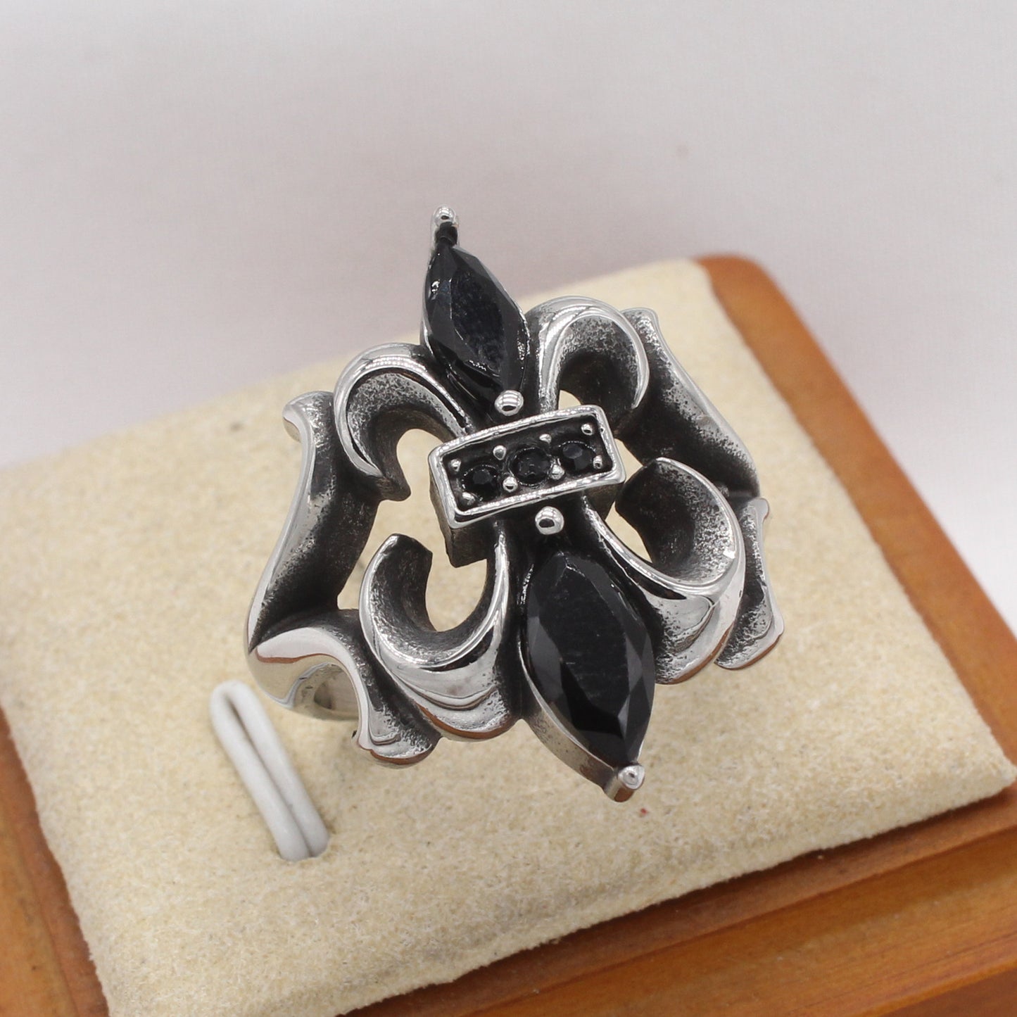 Planderful Unisex Cross Flower Ring Titanium Steel With Black Zircon Bold Protection Statement