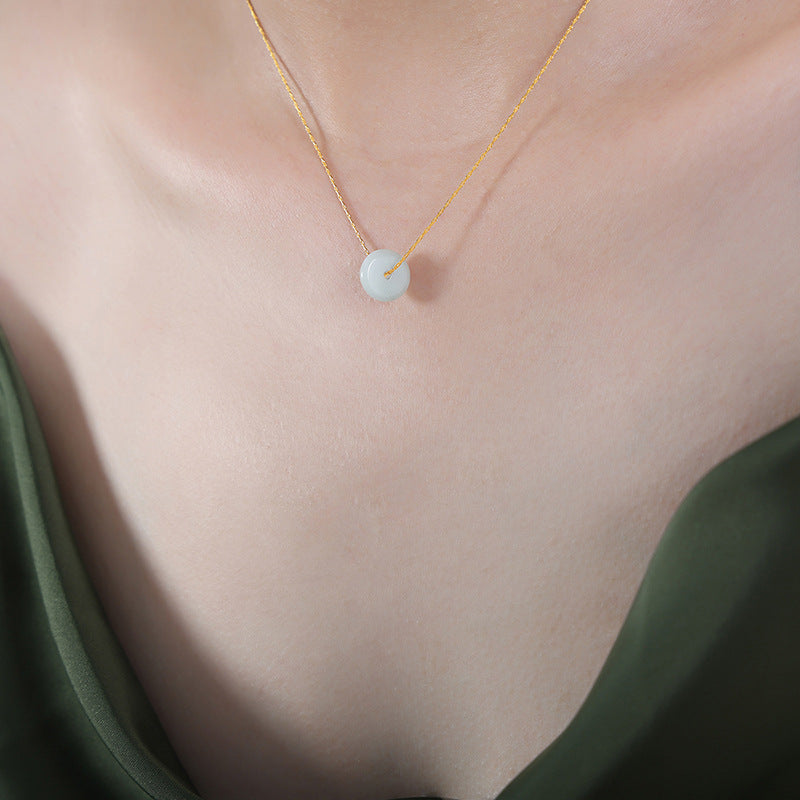 Circular Natural Stone Pendant Collarbone Chain Necklace for Women - Elegant Titanium Steel Jewelry