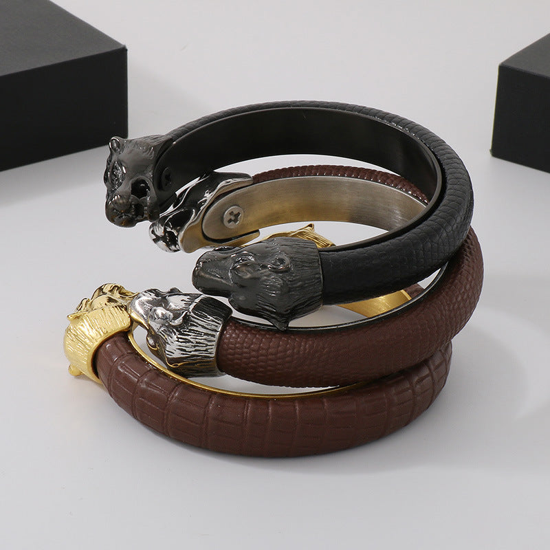 Men's Stainless Steel – Punk Style & Bold Wolf Head Titanium Steel Open-Leather Bracelet