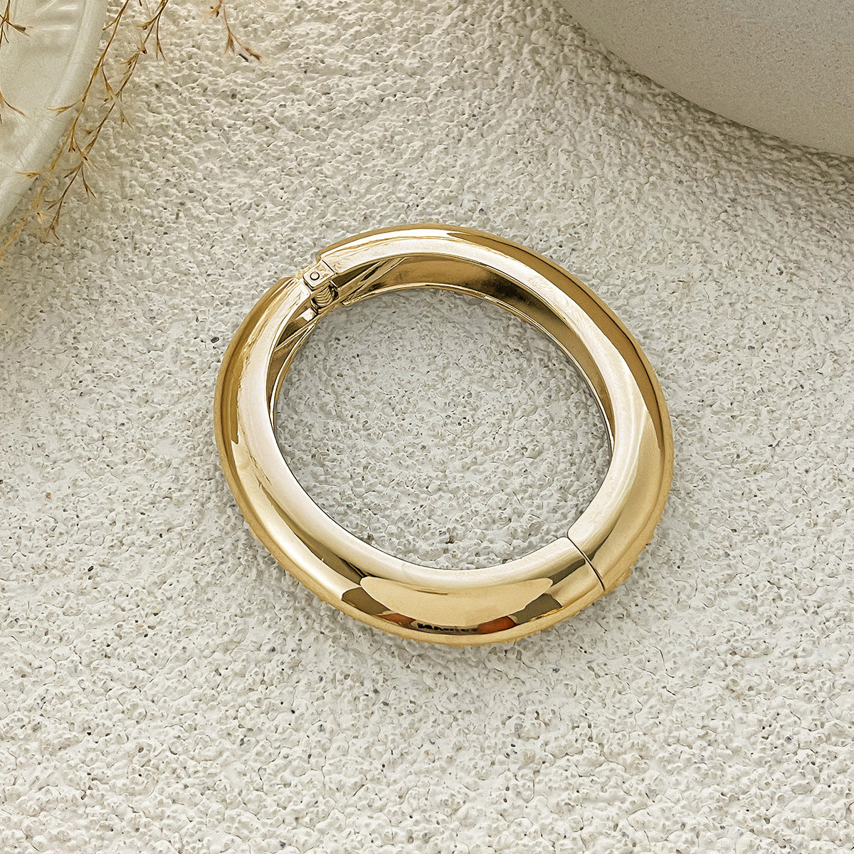 Planderful Vienna Verve Exaggerated Statement Geometric Bracelet For Women Bold Retro Chic Jewelry