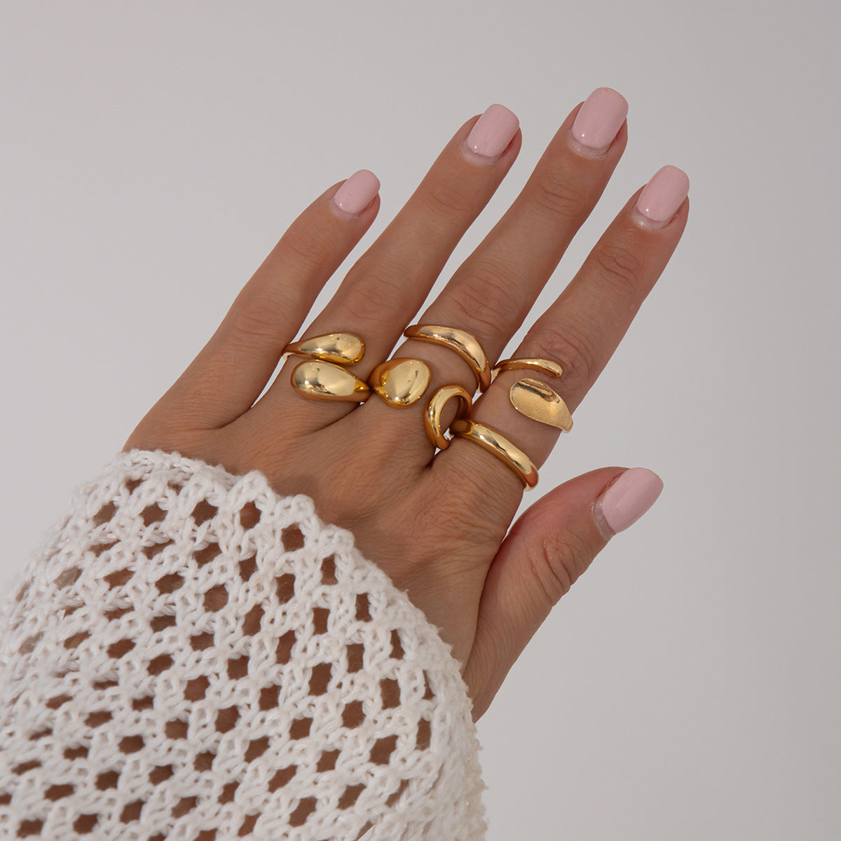 Planderful Vienna Verve Hug Ring For Women Geometric Opening Statement Jewelry Elegant Gift Idea