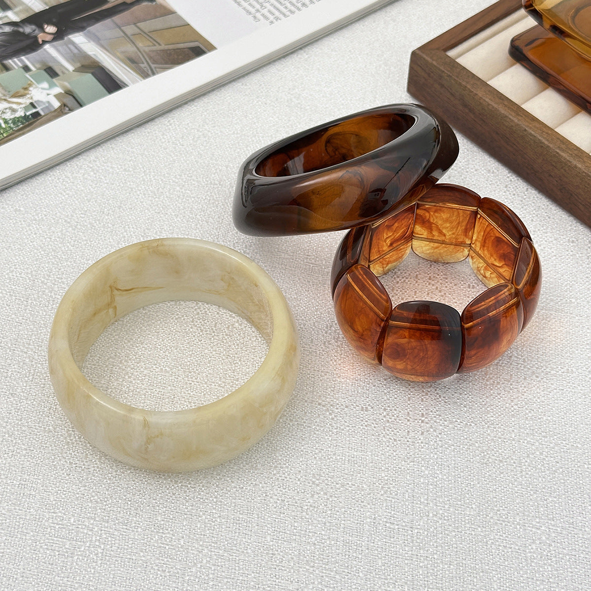 Exaggerated Smudged Special-Shaped Bracelet Geometric Translucent Bracelet
