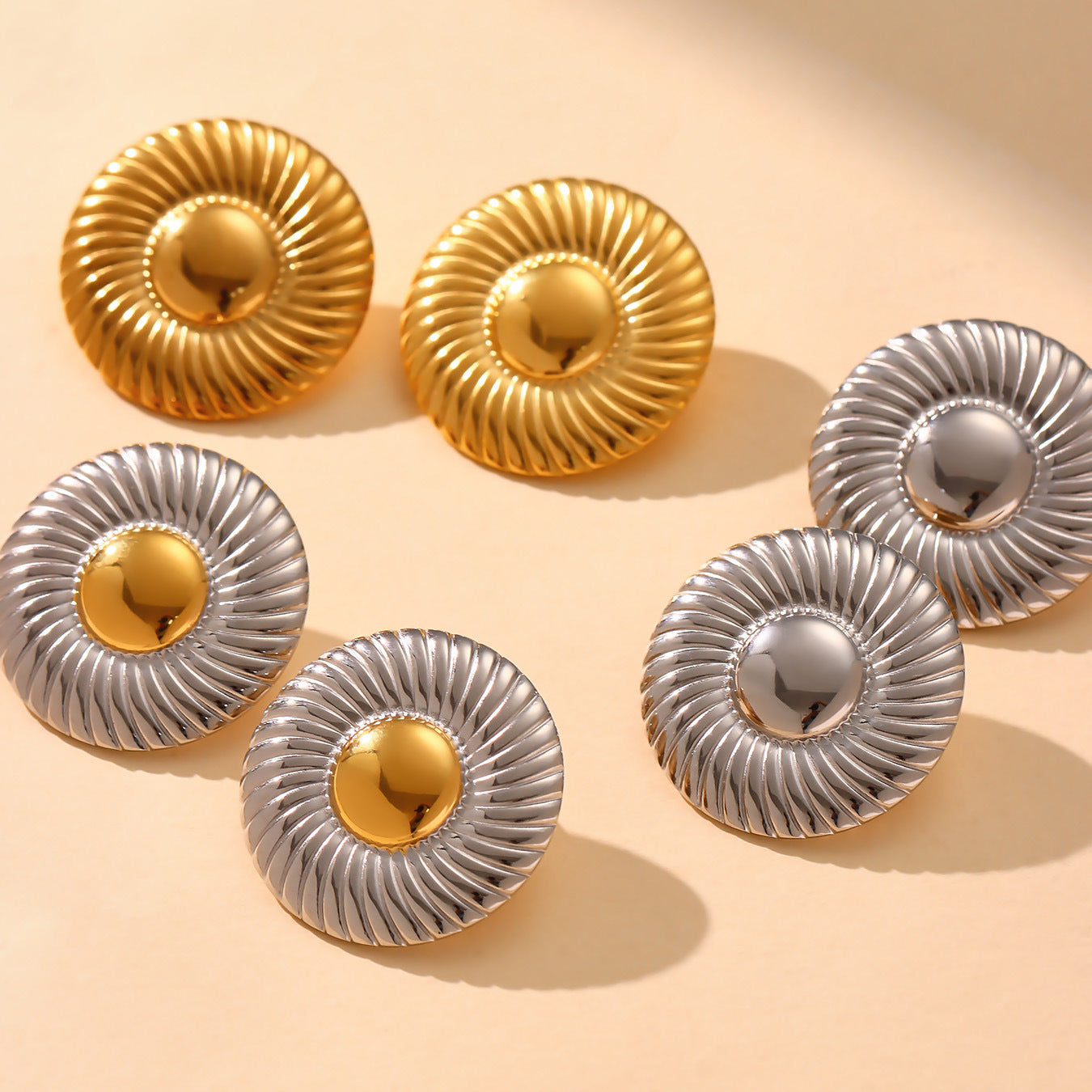 Planderful Circle Stud Earrings 18K Gold Plated For Women