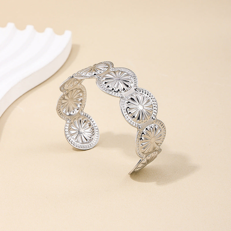 Exaggerated Geometric Floral Open Bracelet for Women - Vienna Verve Collection