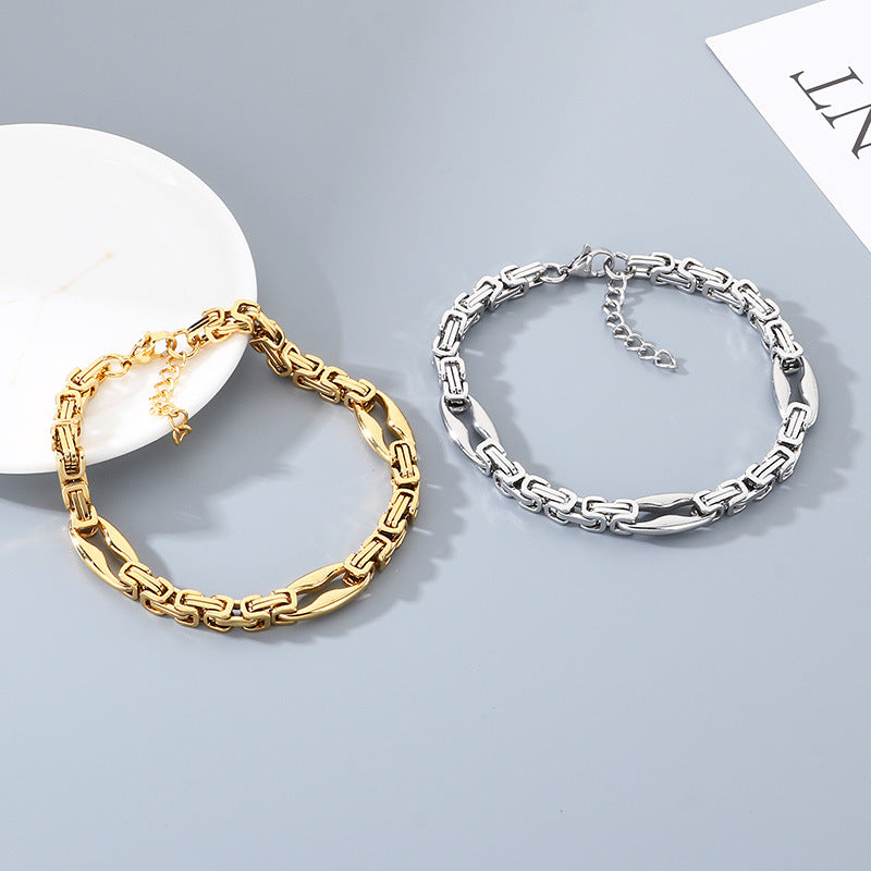 Lip Chain – Byzantine Emperor Chain Layered Pig Nose Titanium Steel Bracelet