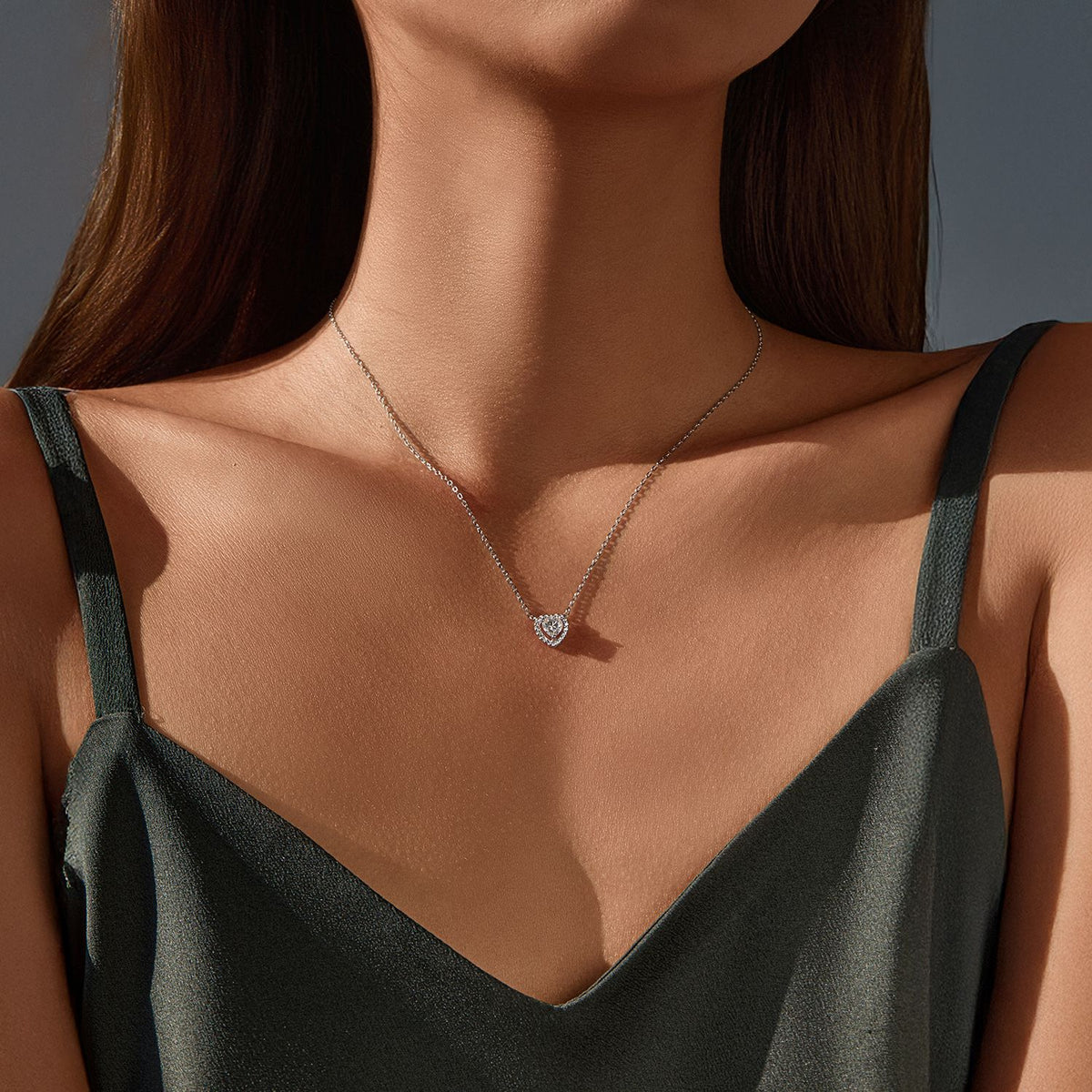 925 Sterling Silver Heart Openwork Moissanite Necklace