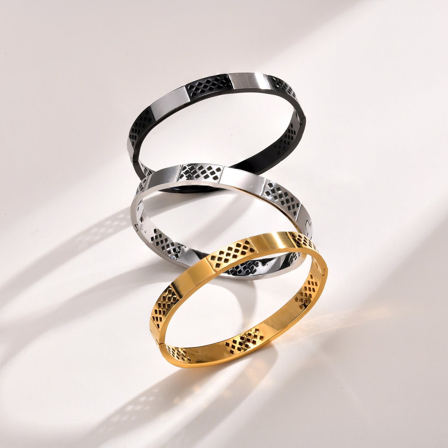 Hip Hop Men's Stainless Steel Hollow Glossy Bracelet Gold Black Steel